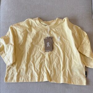 On Running Kids Light Yellow Tee